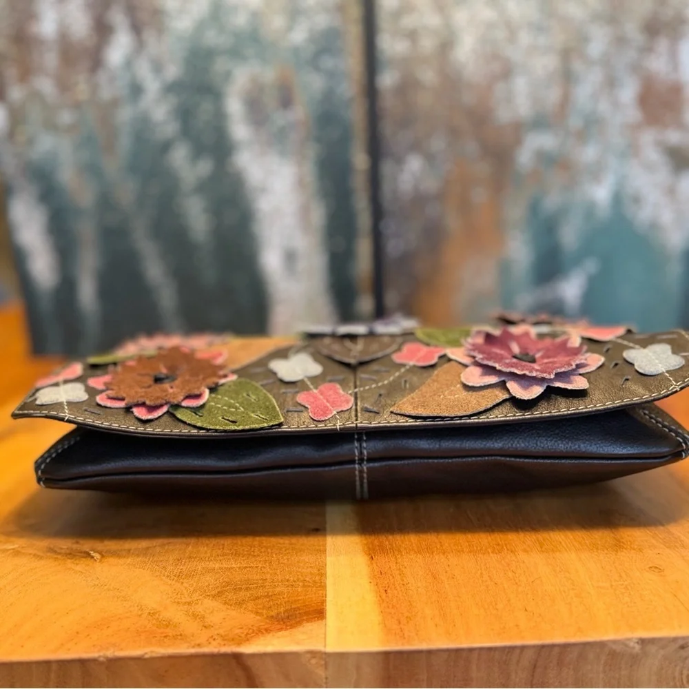 Boho Artisanal 3D Floral Applique Statement Shoulder Bag (EUC) - Picture 11 of 15